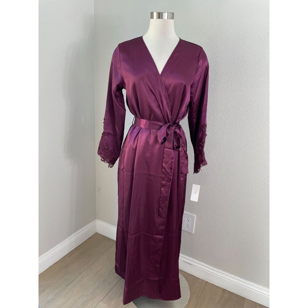 NEW Flora By Flora Nikrooz Womens S/M Bordeaux‎ Long Satin Robe Lounge Wear